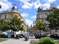 Zrinjevac palača Matice hrvatske  1887. – izgrađena palača Matice hrvatske (između Matičine i Hatzove ulice)